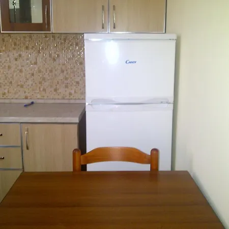Gasthuis Fatos Biti Divjake