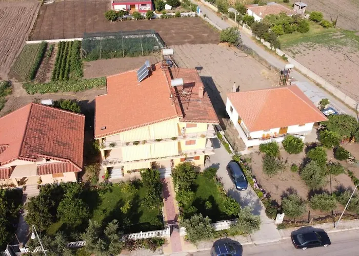 Pensionat Fatos Biti 4*
