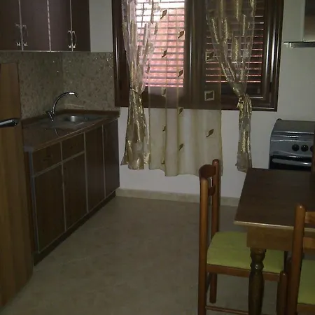 Guest house Fatos Biti Divjake