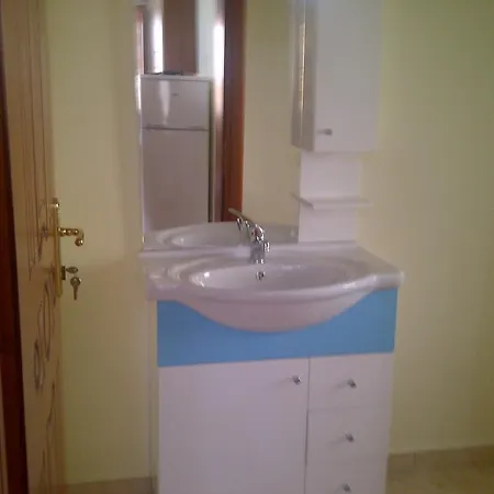 Casa de hóspedes Fatos Biti